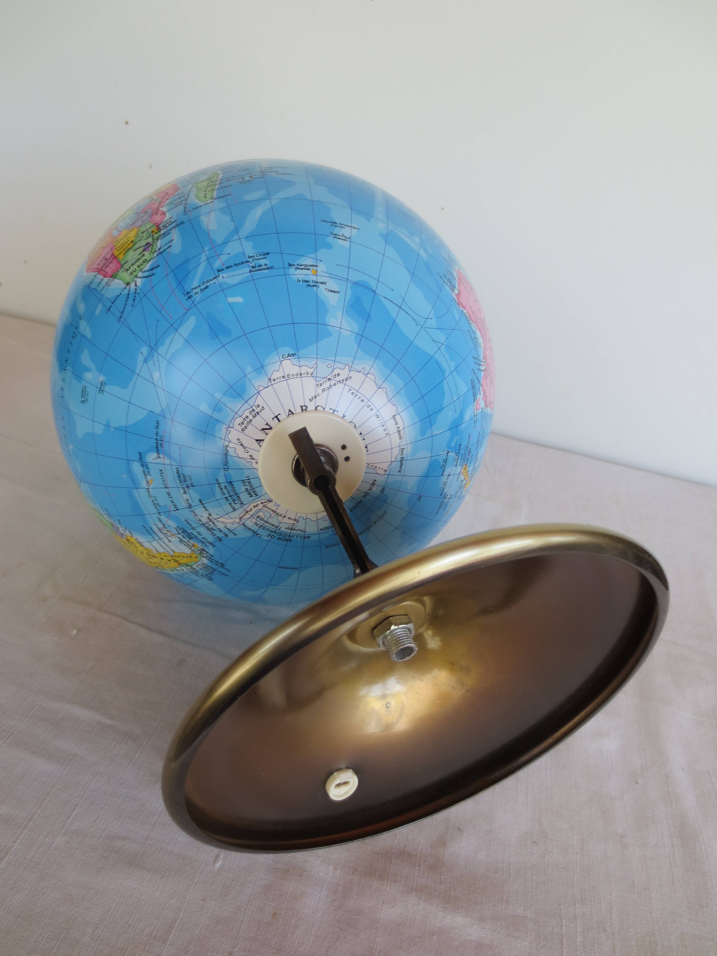 World globe: metal world map