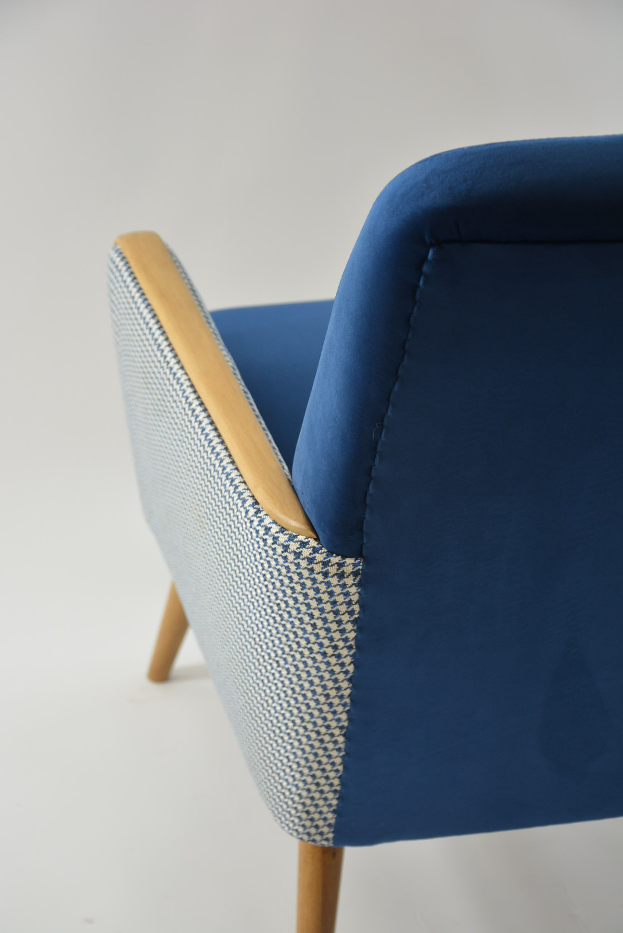 Square chair velvet hen's feet