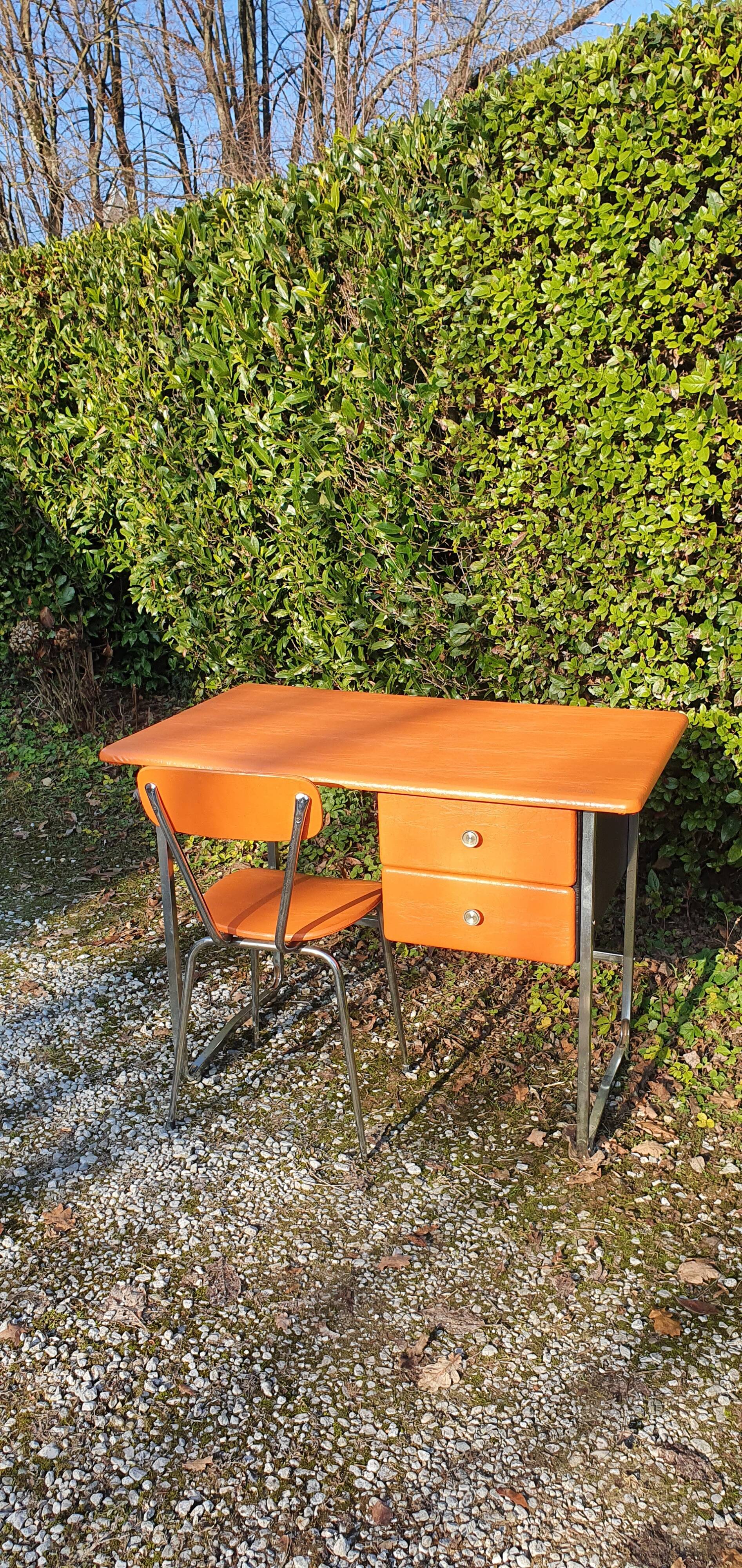 Bureau et chaise 1960