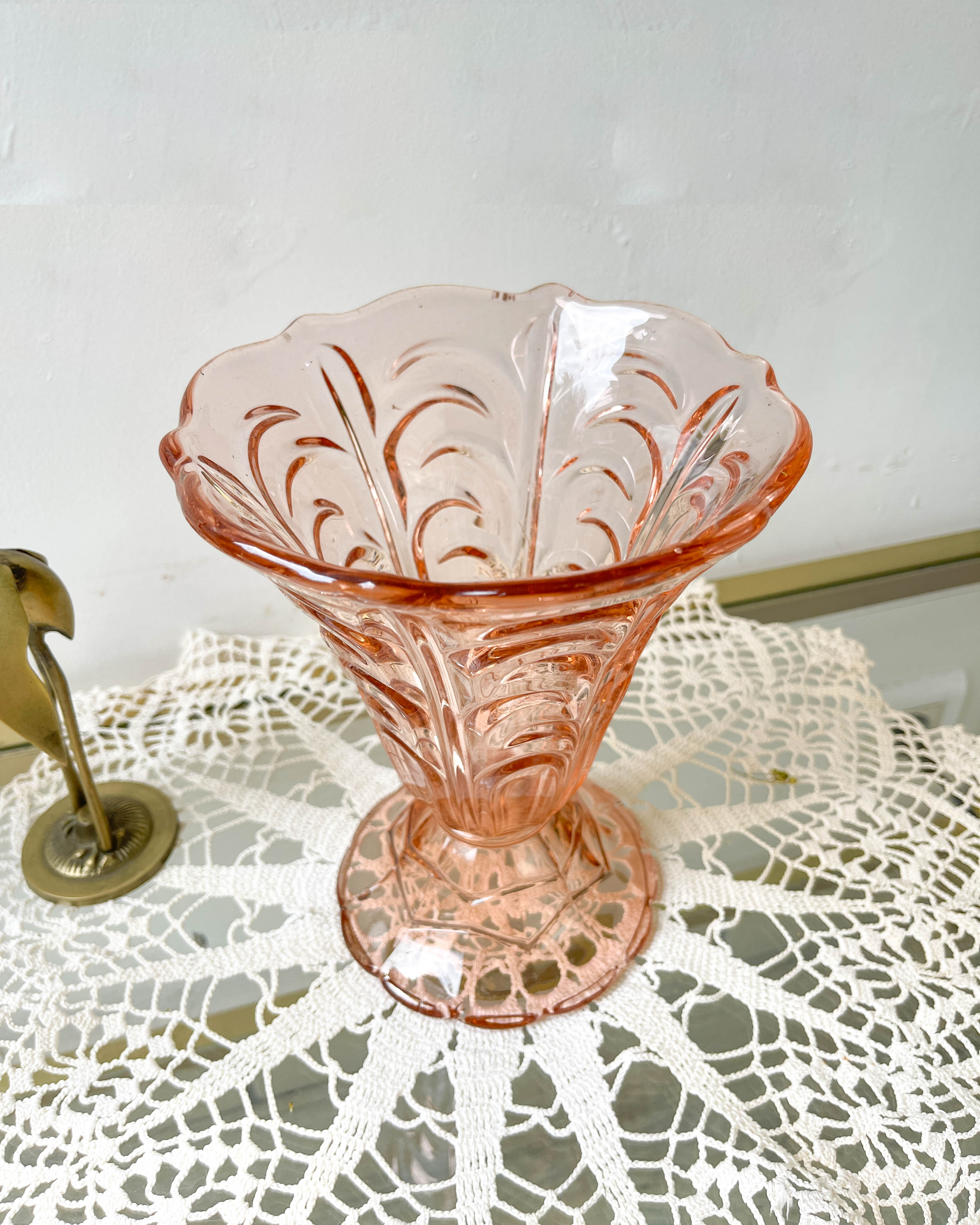 Vintage Art Deco style pink glass vase