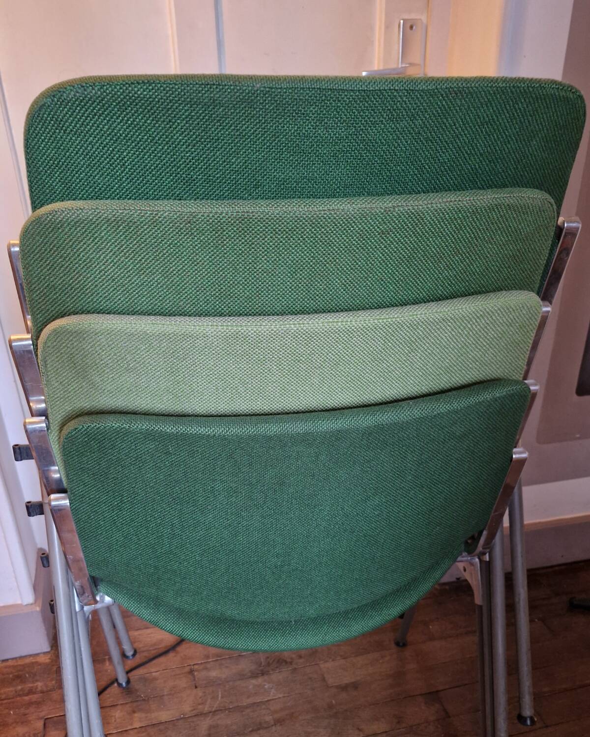 Set of 4 DSC 106 Chairs by Giancarlo Piretti Anonima Castelli, 1965.