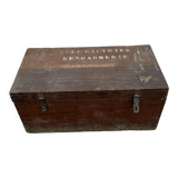 Wooden chest / military trunk
