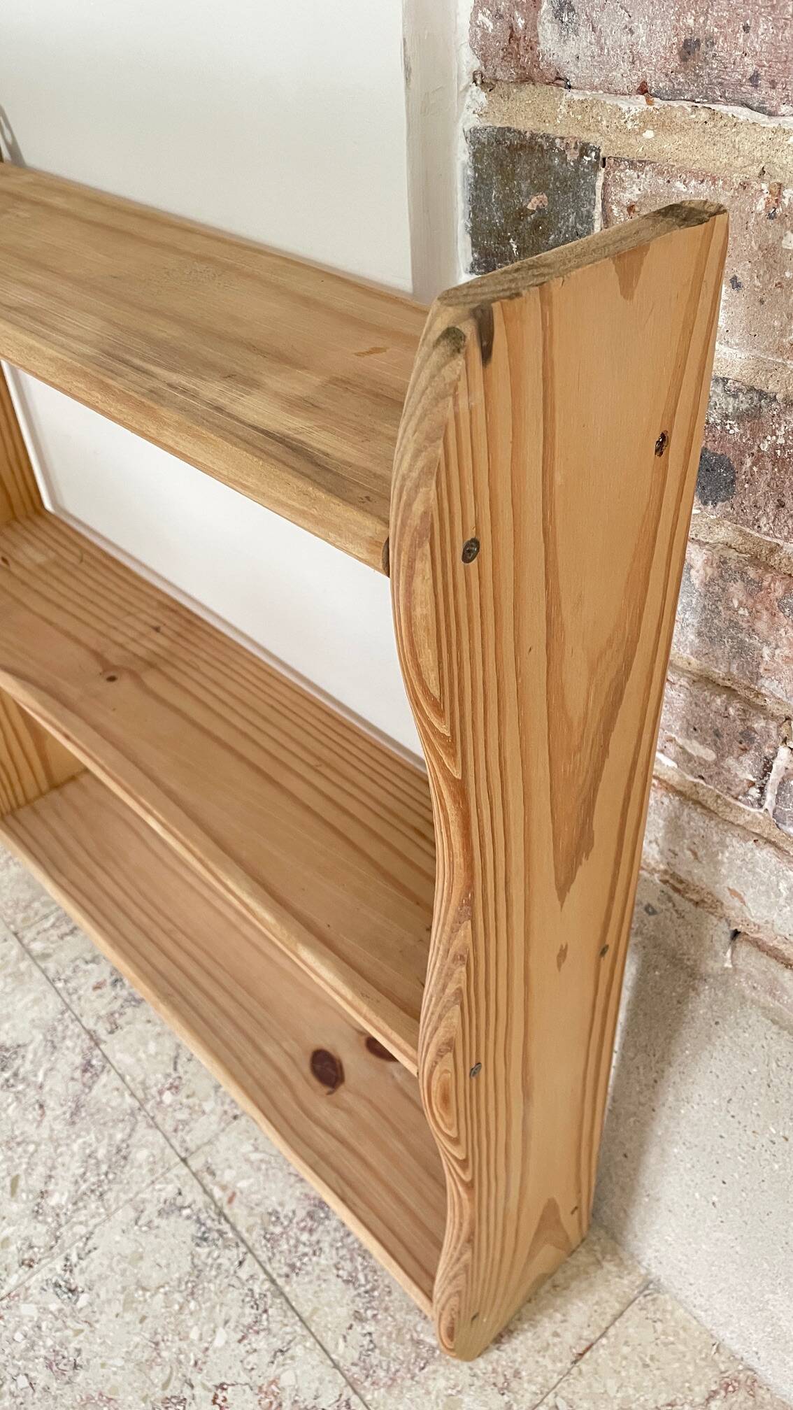 Vintage Solid Wood Shelf (Tabletop or Wall Mounted)