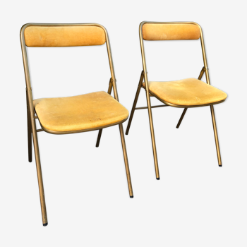 Pair of vintage folding chairs