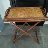 Rattan tray on support