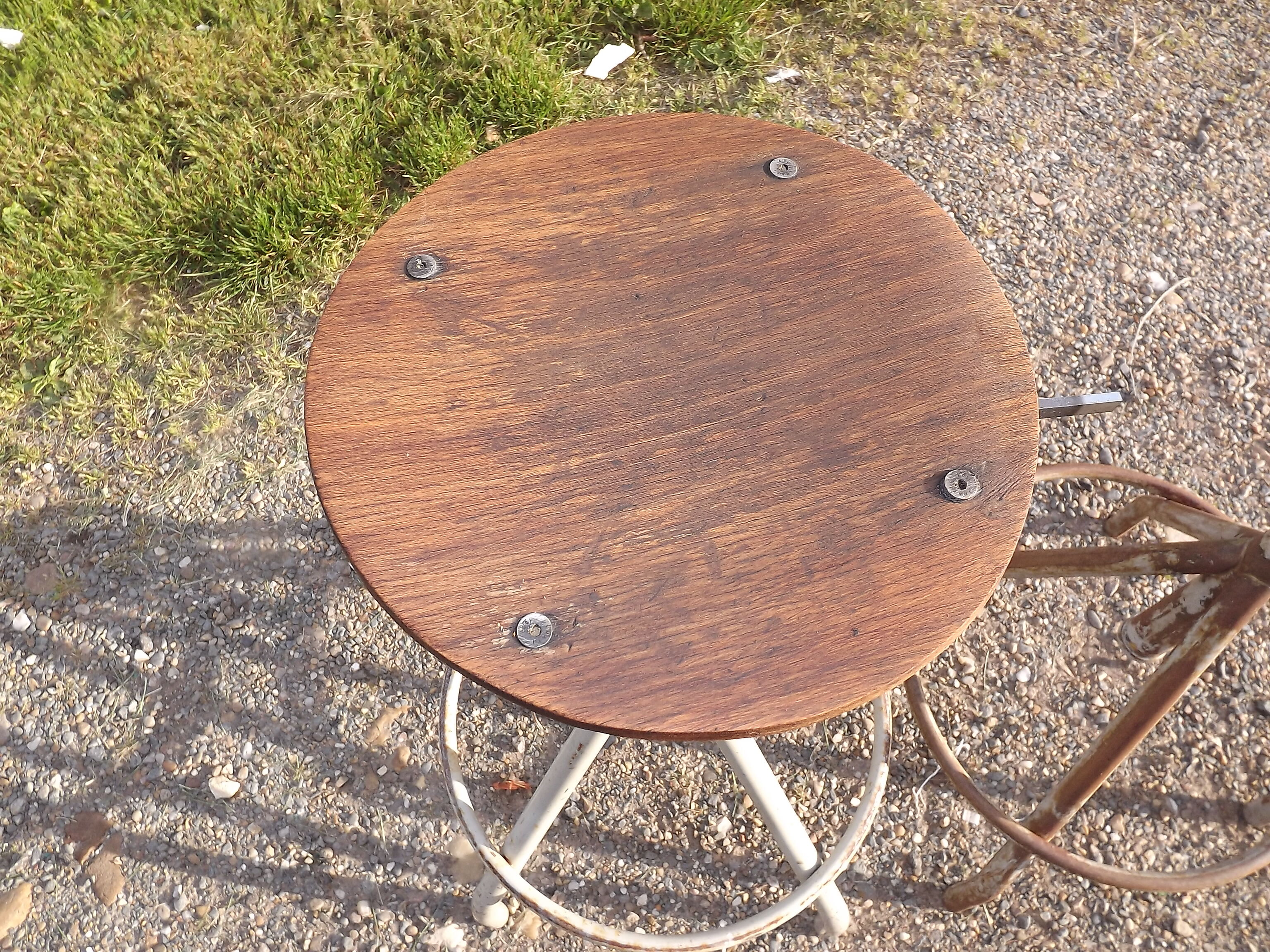 Tabourets industriels fer et bois