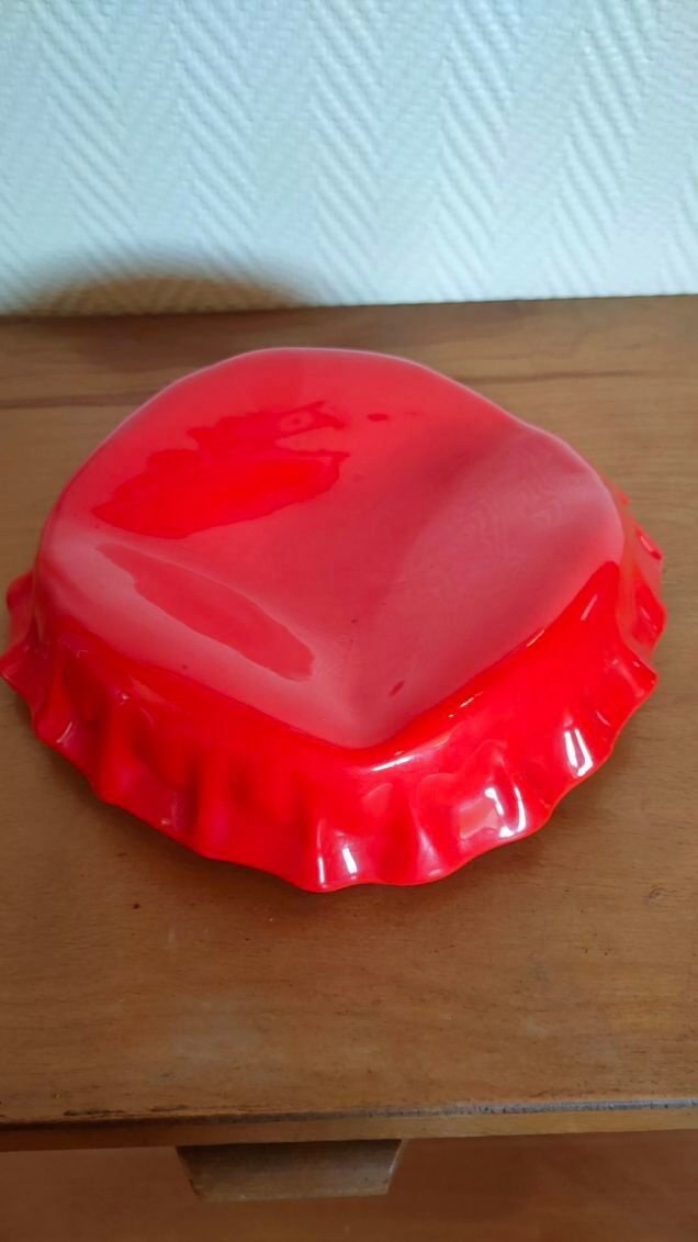 Large empty pocket ceramic capsule shape of jp peiré