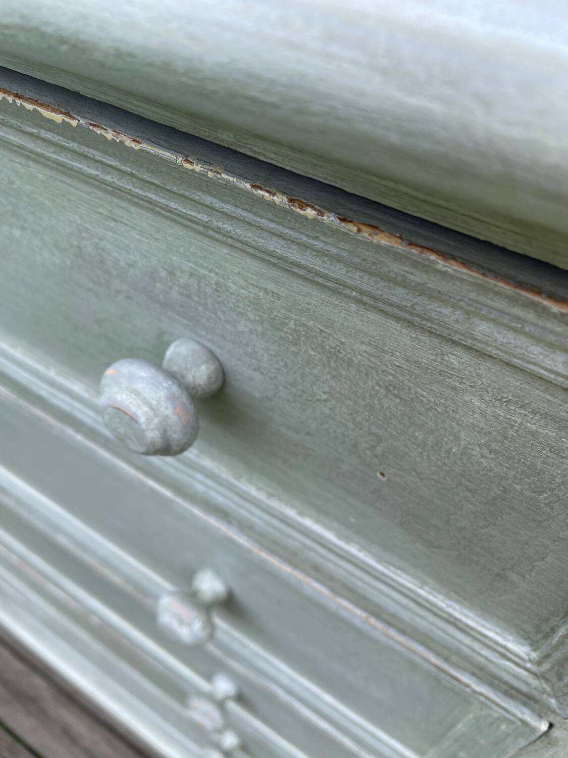 Vintage chest of drawers with white patina