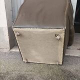 Pair of Chesterfield armchairs with footrest