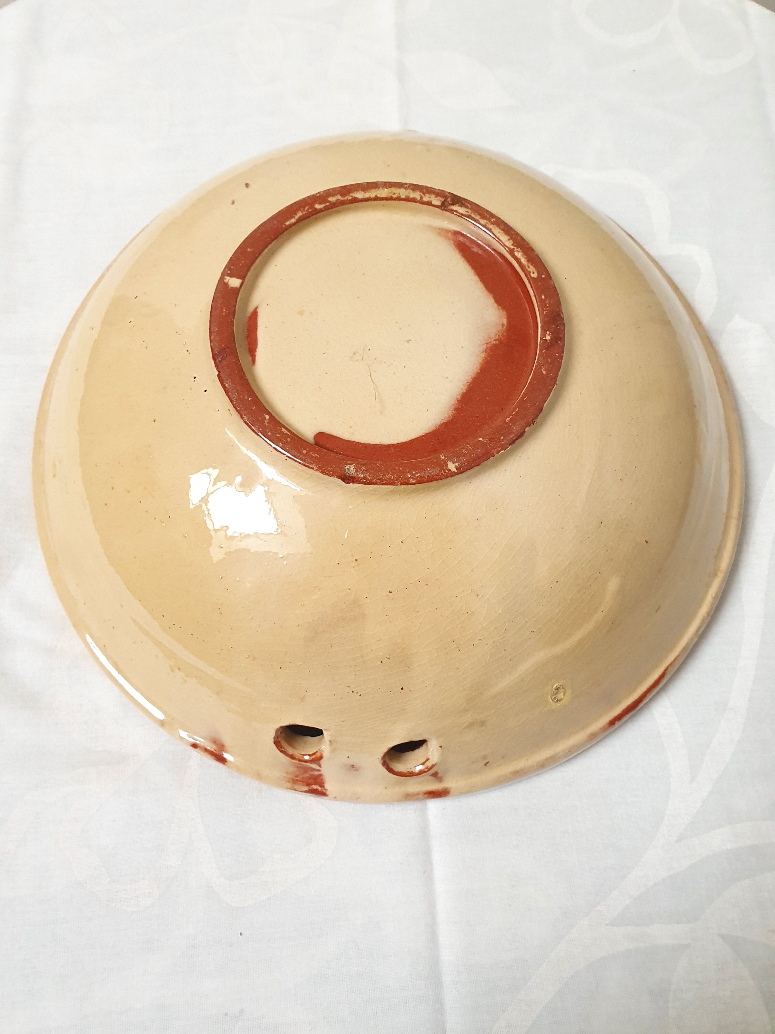Ceramic dish