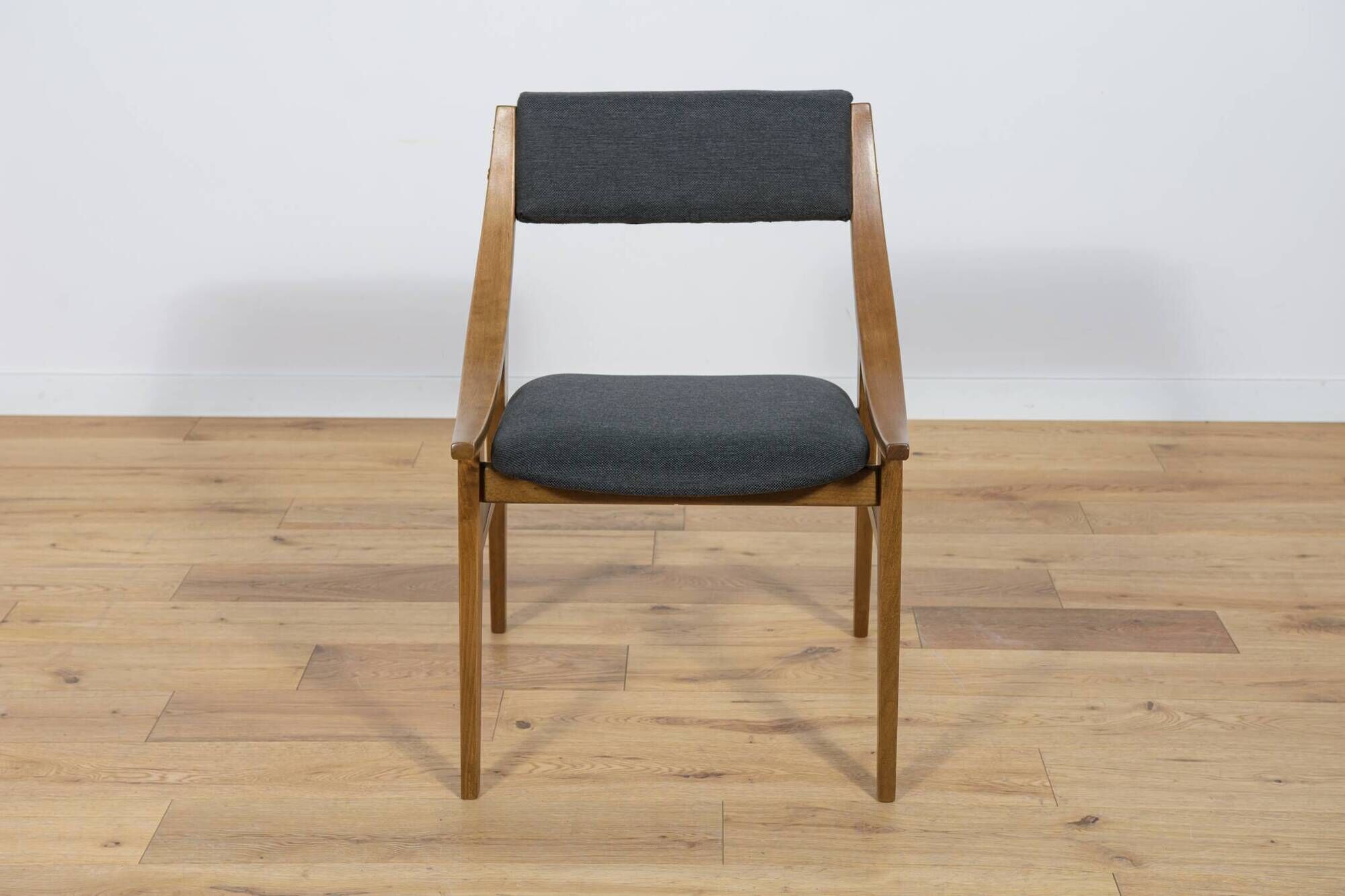 Polish ski jumper chairs from Zamojska, 1970s, set of 10