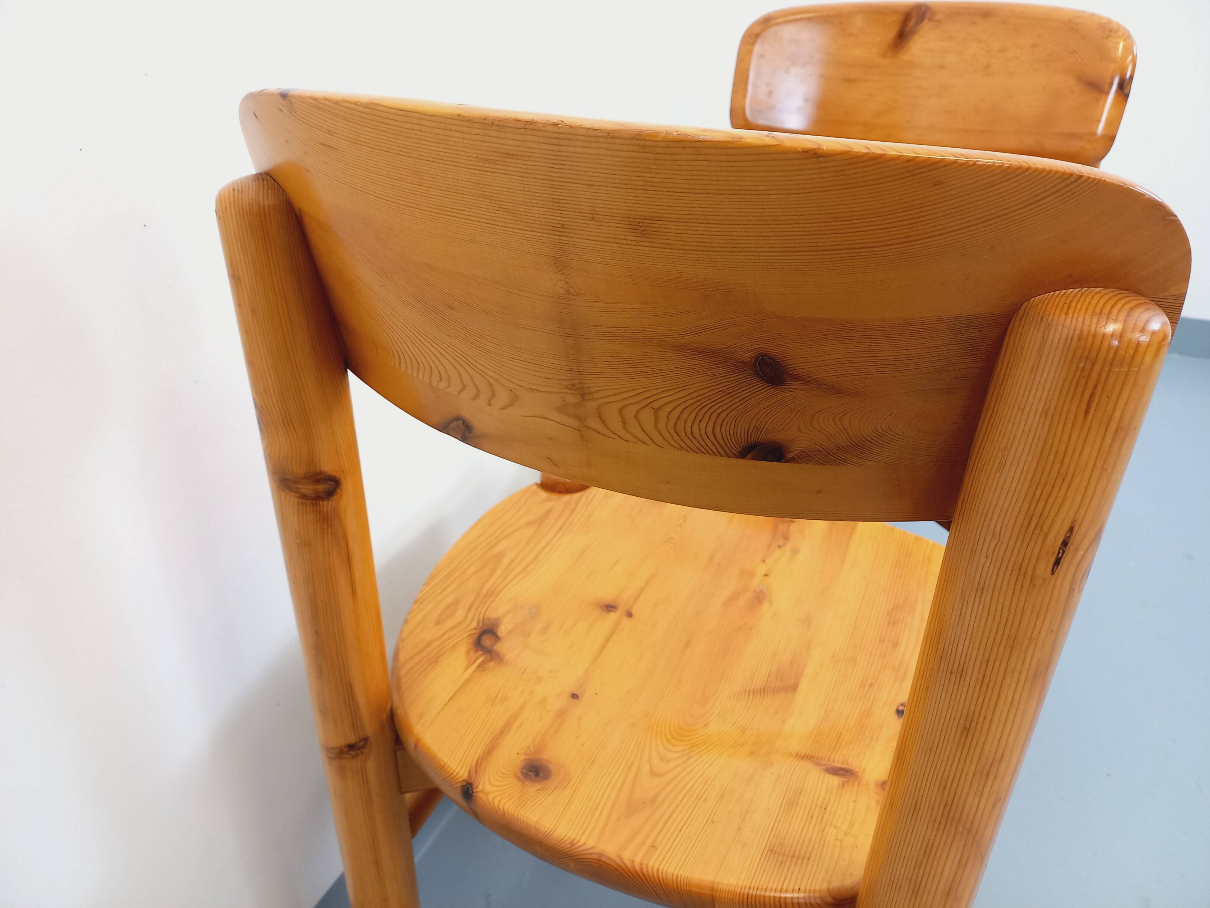 Set of 2 vintage Scandinavian chairs by Rainer Daumiller in pine from the 1960s.
