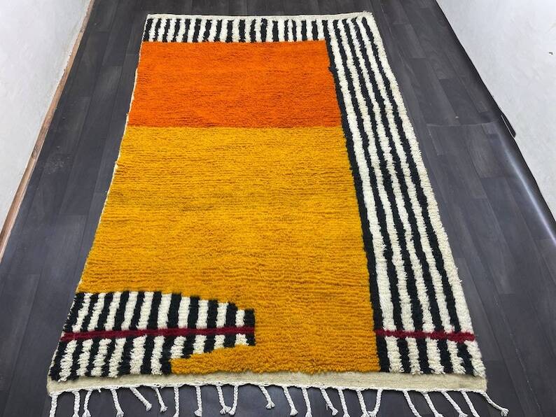 Beni Ouraine rug in pure wool, hand-woven, size 200 x 300 cm