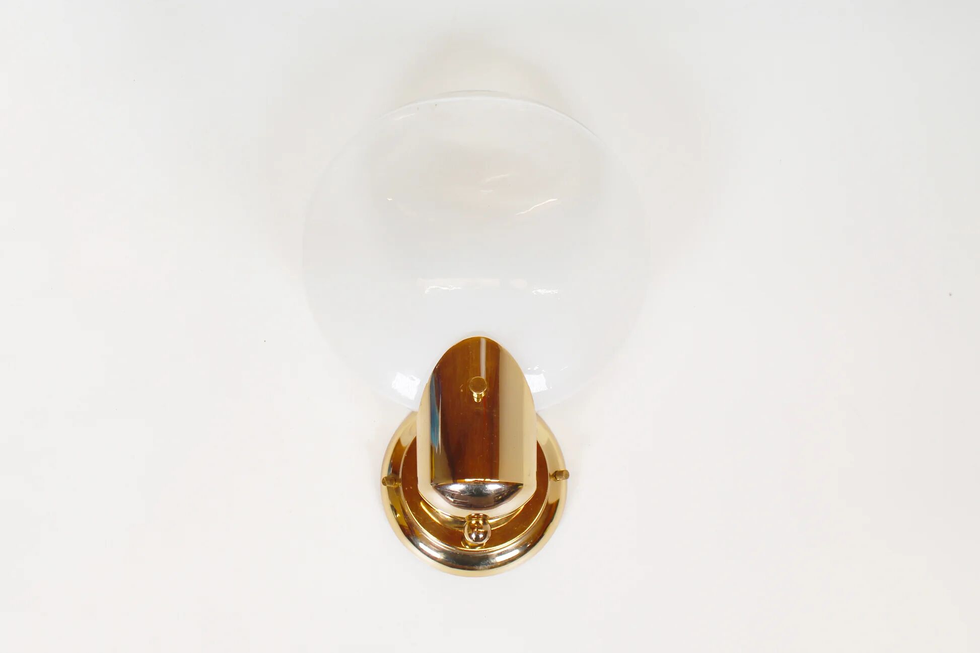 1970s wall lamp in brass and Murano glass by Kaiser Leuchten