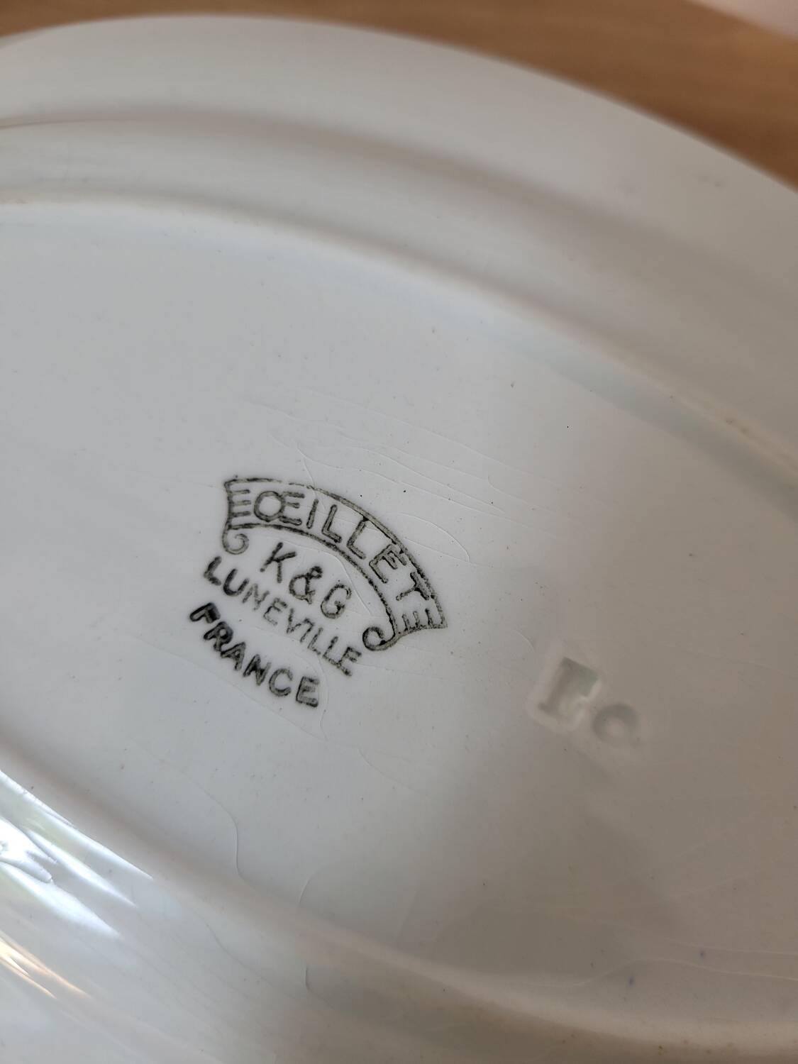 K&G Luneville Eyelet Dish