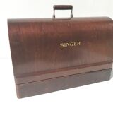 Ancienne machine à coudre Singer manuelle et son coffre en bois vintage