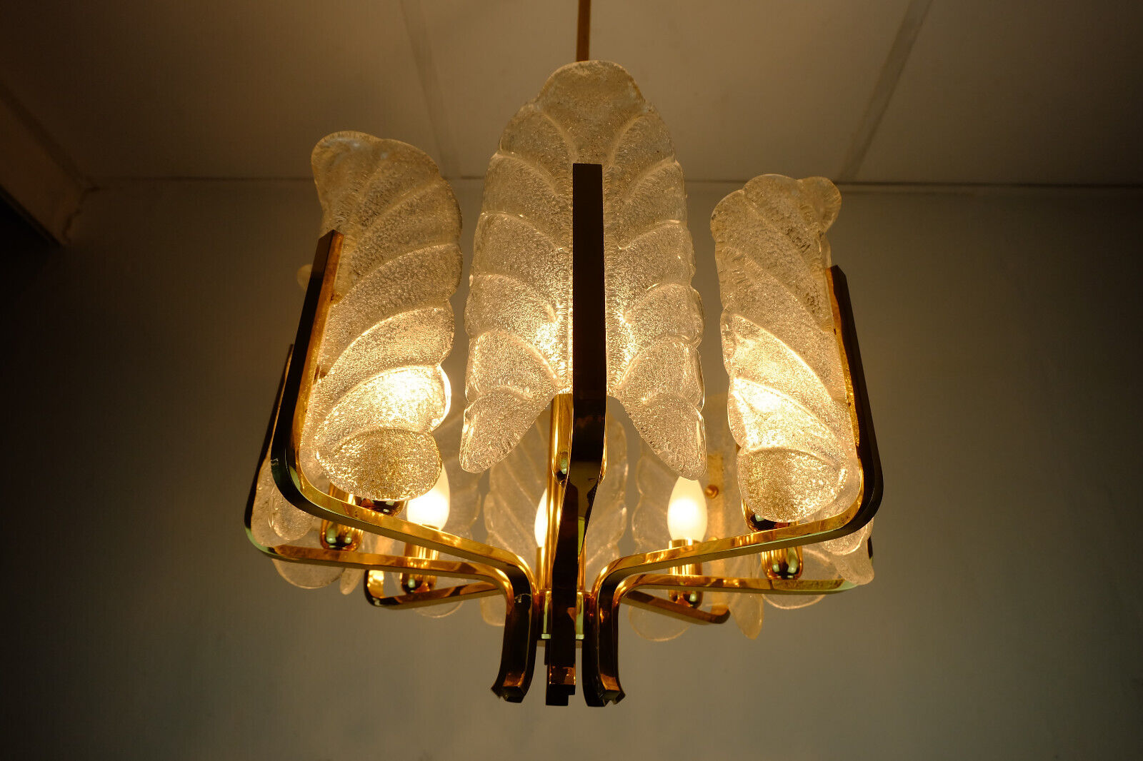 Acanthus chandelier