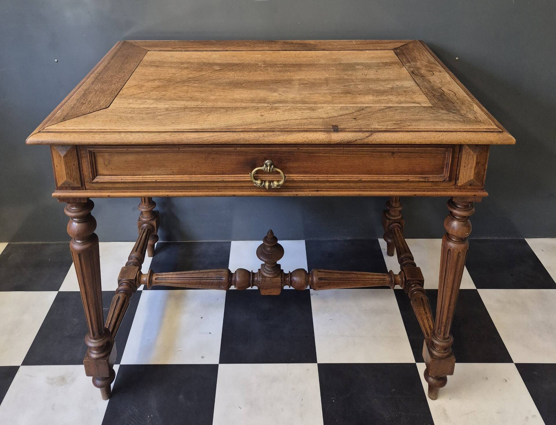 Ancienne table à écrire d'appoint bureau en bois massif