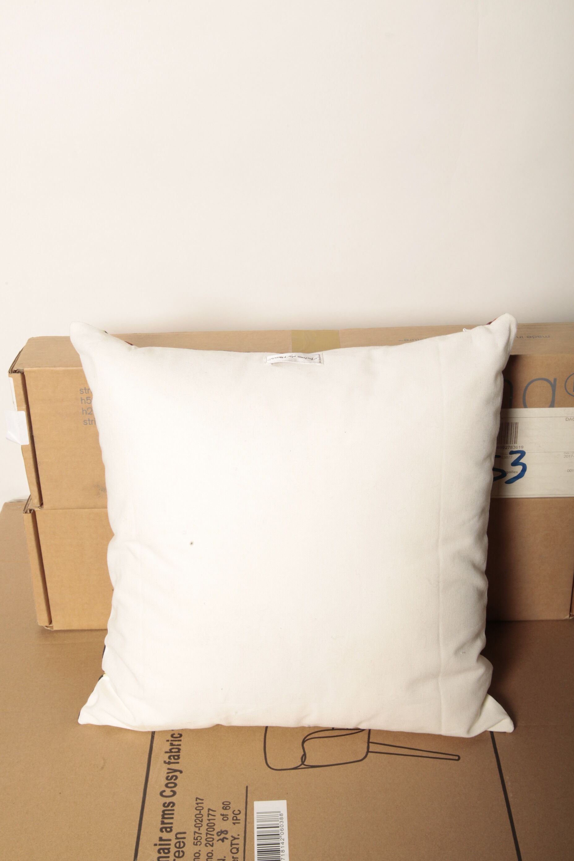 Bensimon Brush cushion