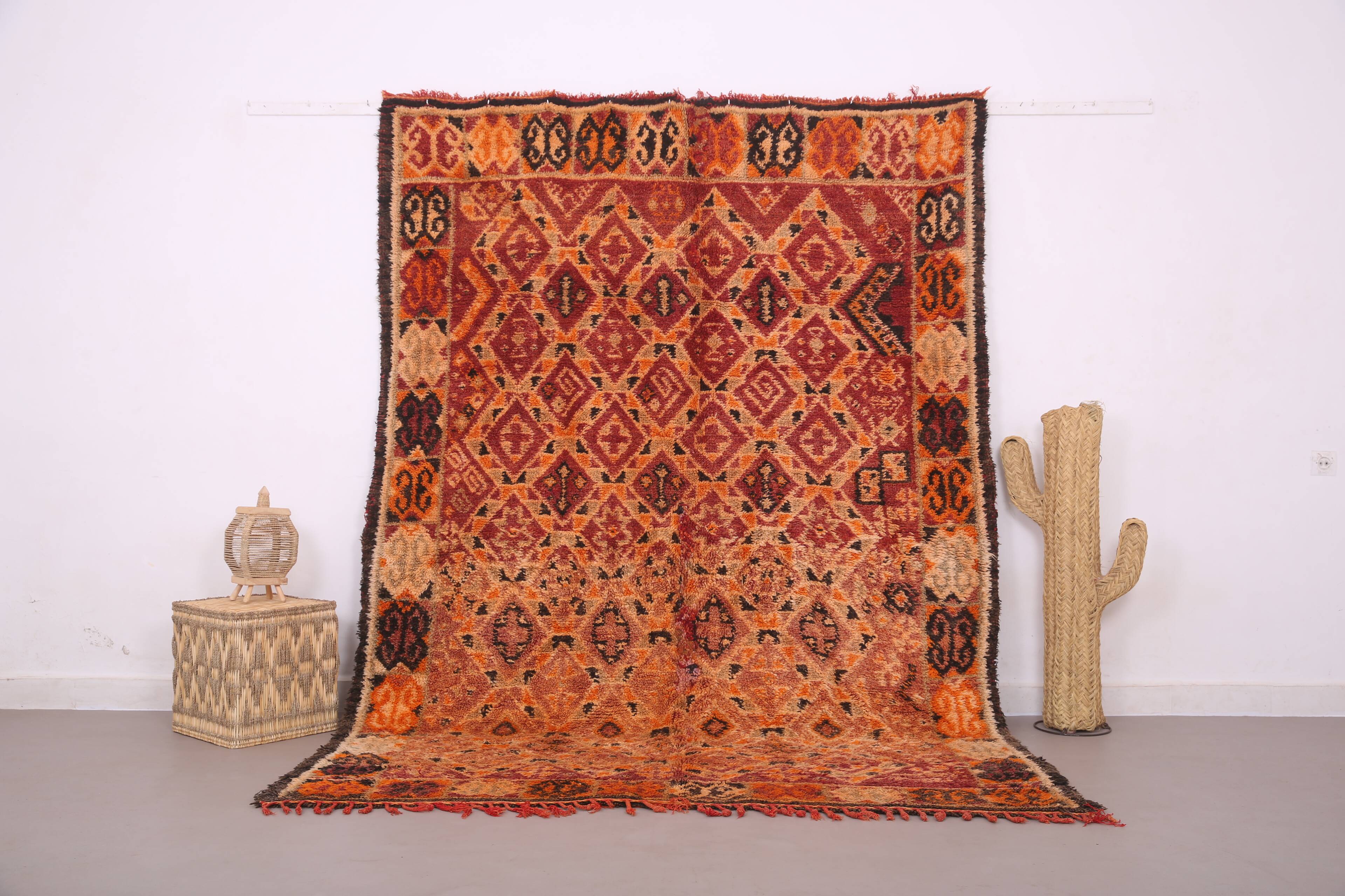 Vintage Moroccan Rug 210 x 286 cm - Antique Berber Rug - Wool Moroccan Rug