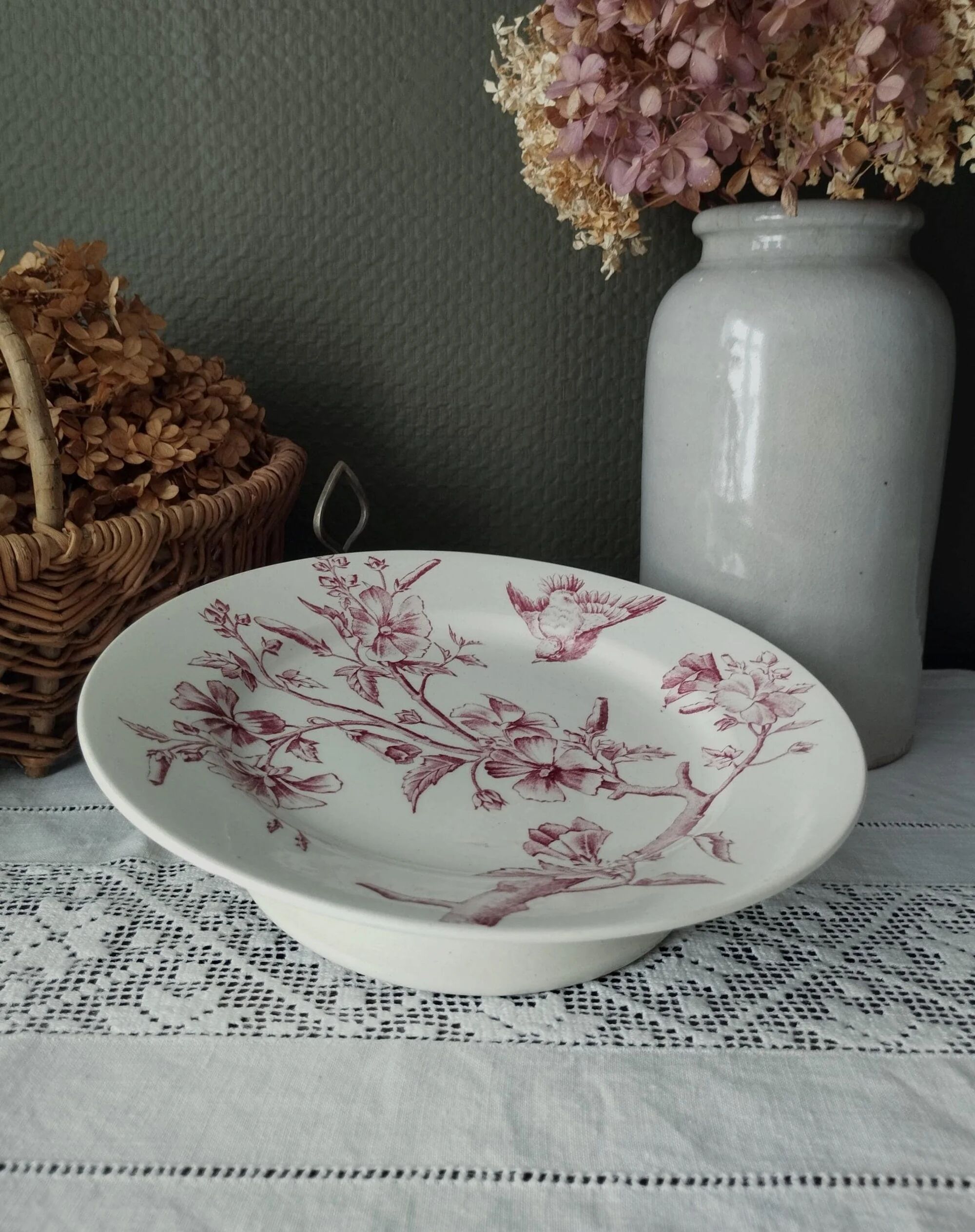Iron earth plate Longchamp "Small Bird"
