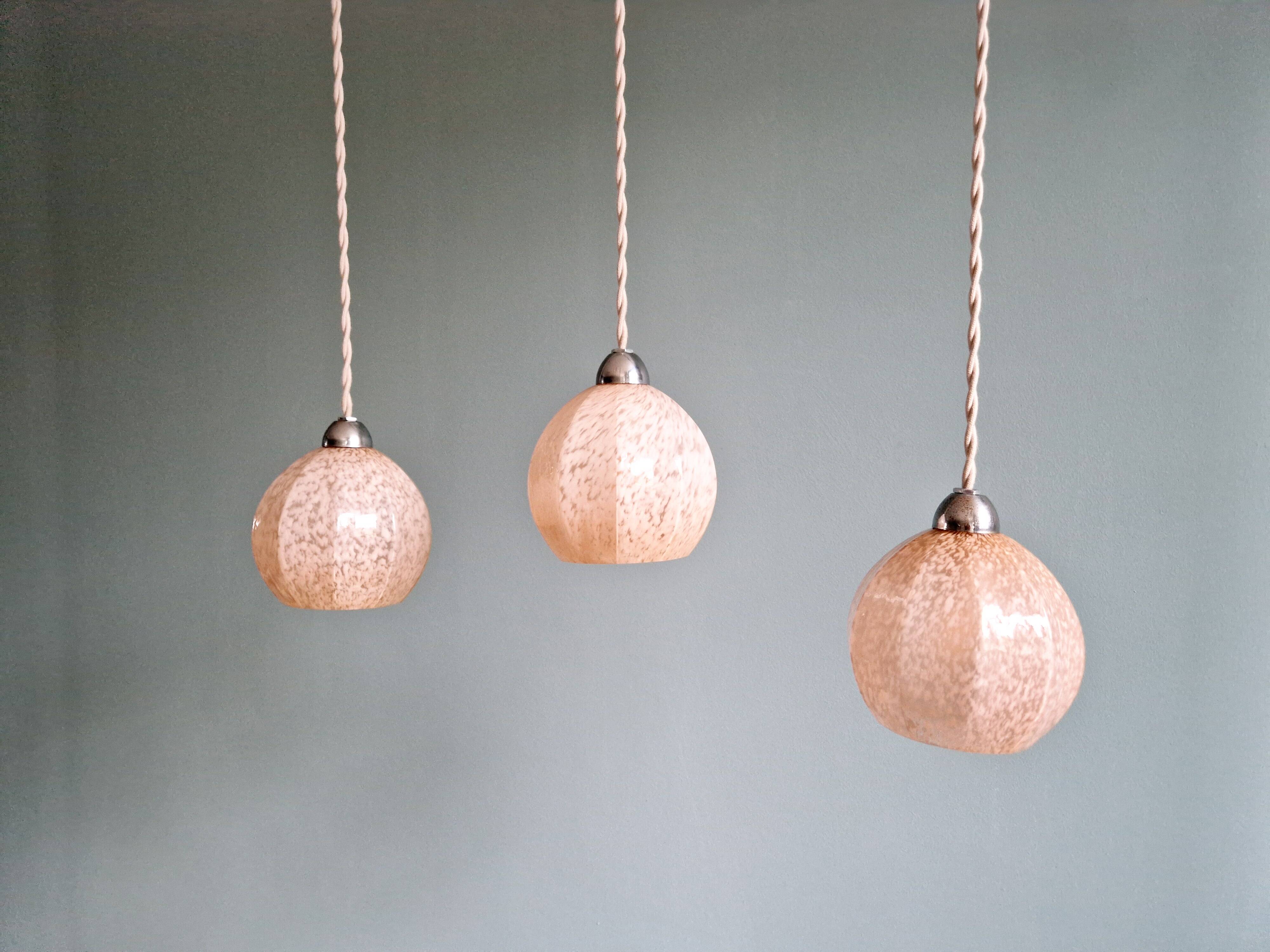 Art Deco pendant/lamp in pink speckled glass (2 available)