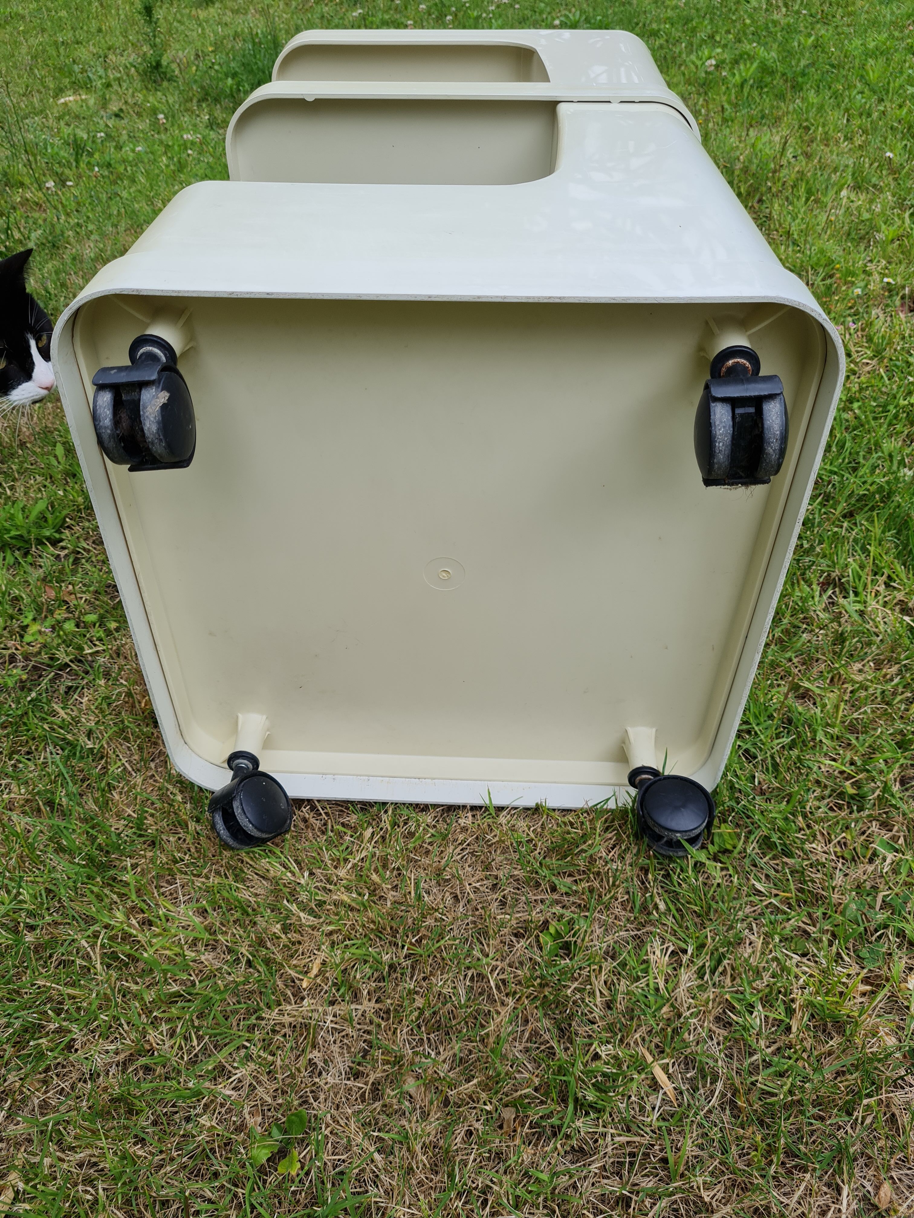 Meuble desserte sur roulettes de rangement vintage prisunic 1970