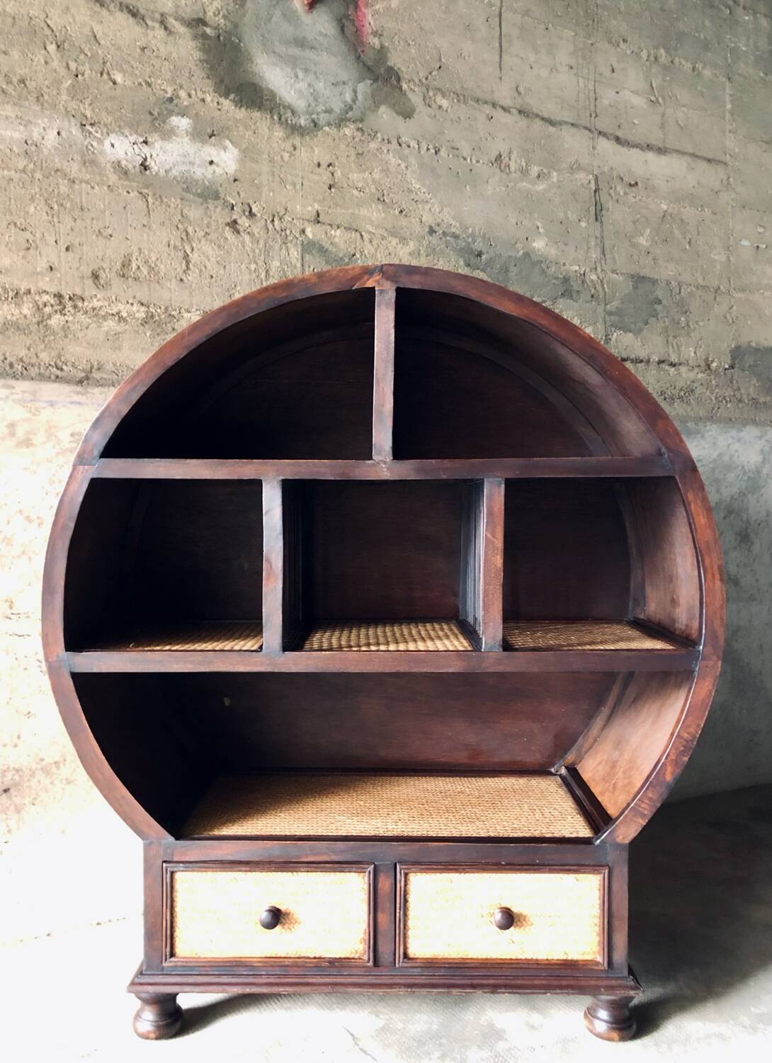 Vintage round cabinet in rattan and acacia