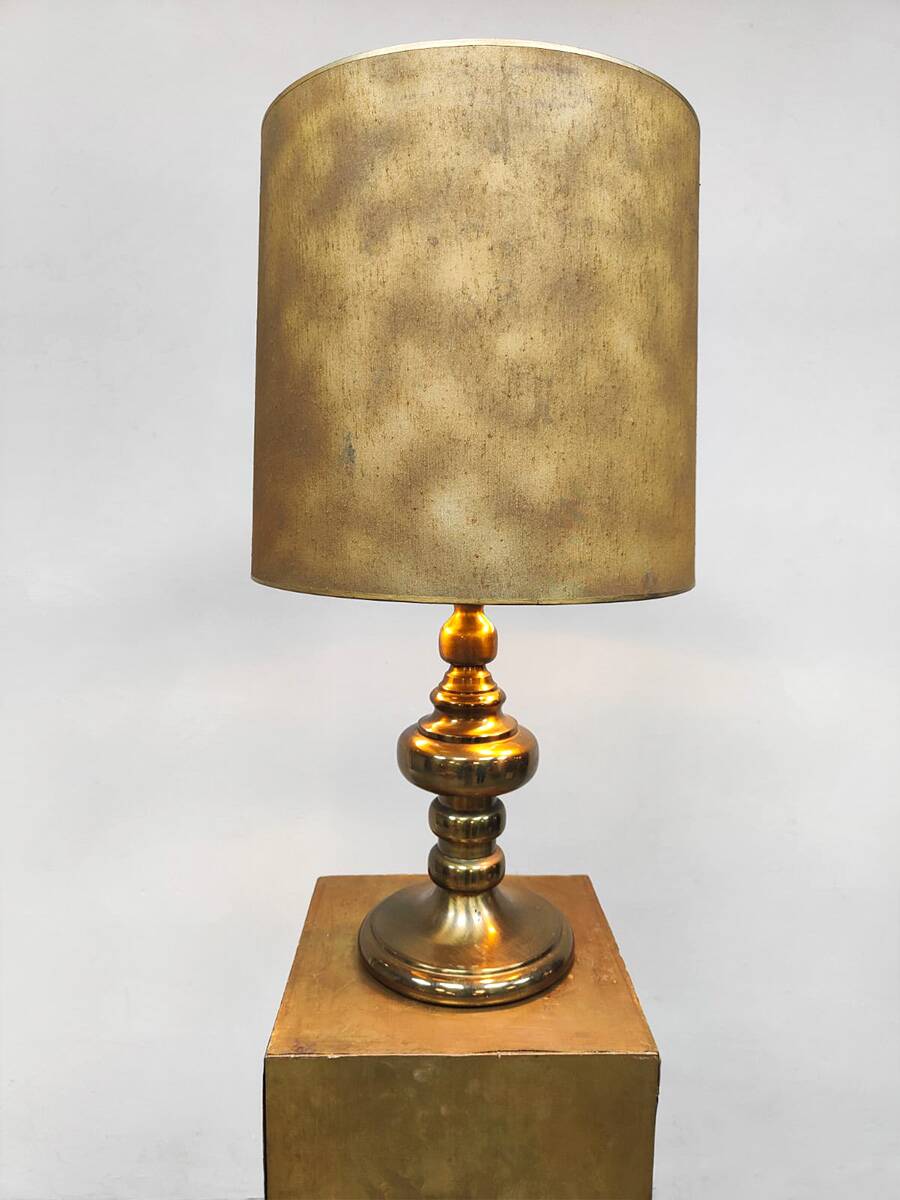 Vintage brass Hollywood Regency table lamp 1960