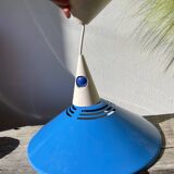 Suspension en métal brillant bleu