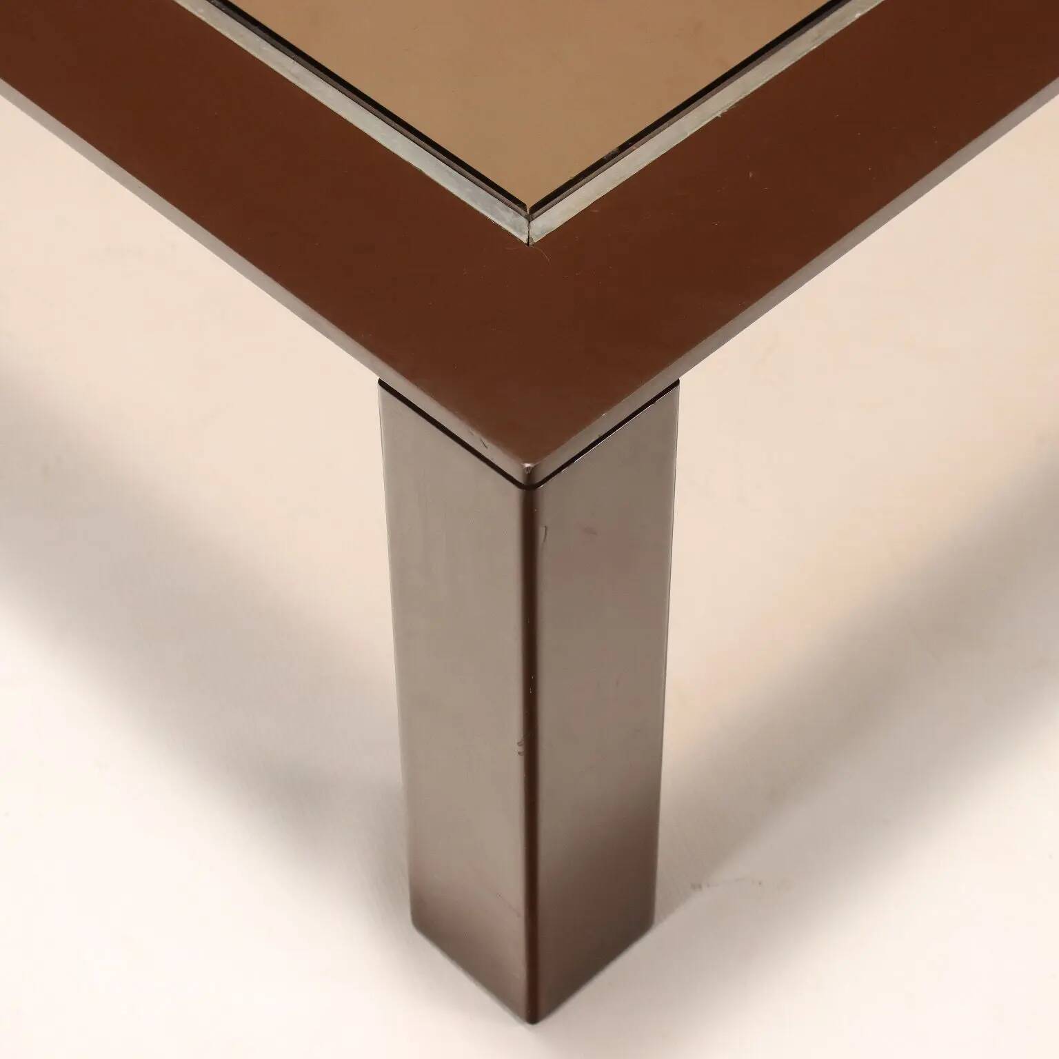 Vintage coffee table from the 1970s-80s in enamelled metal and smoked glass.