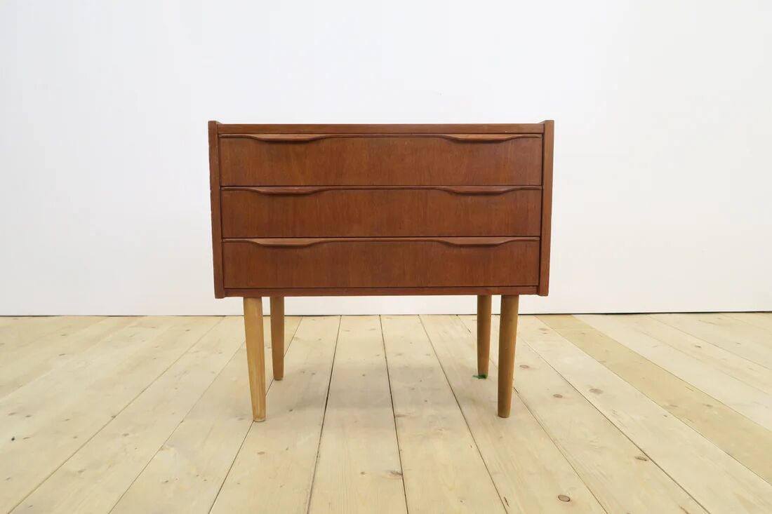 Table de chevet en teck avec trois tiroirs, années 1960