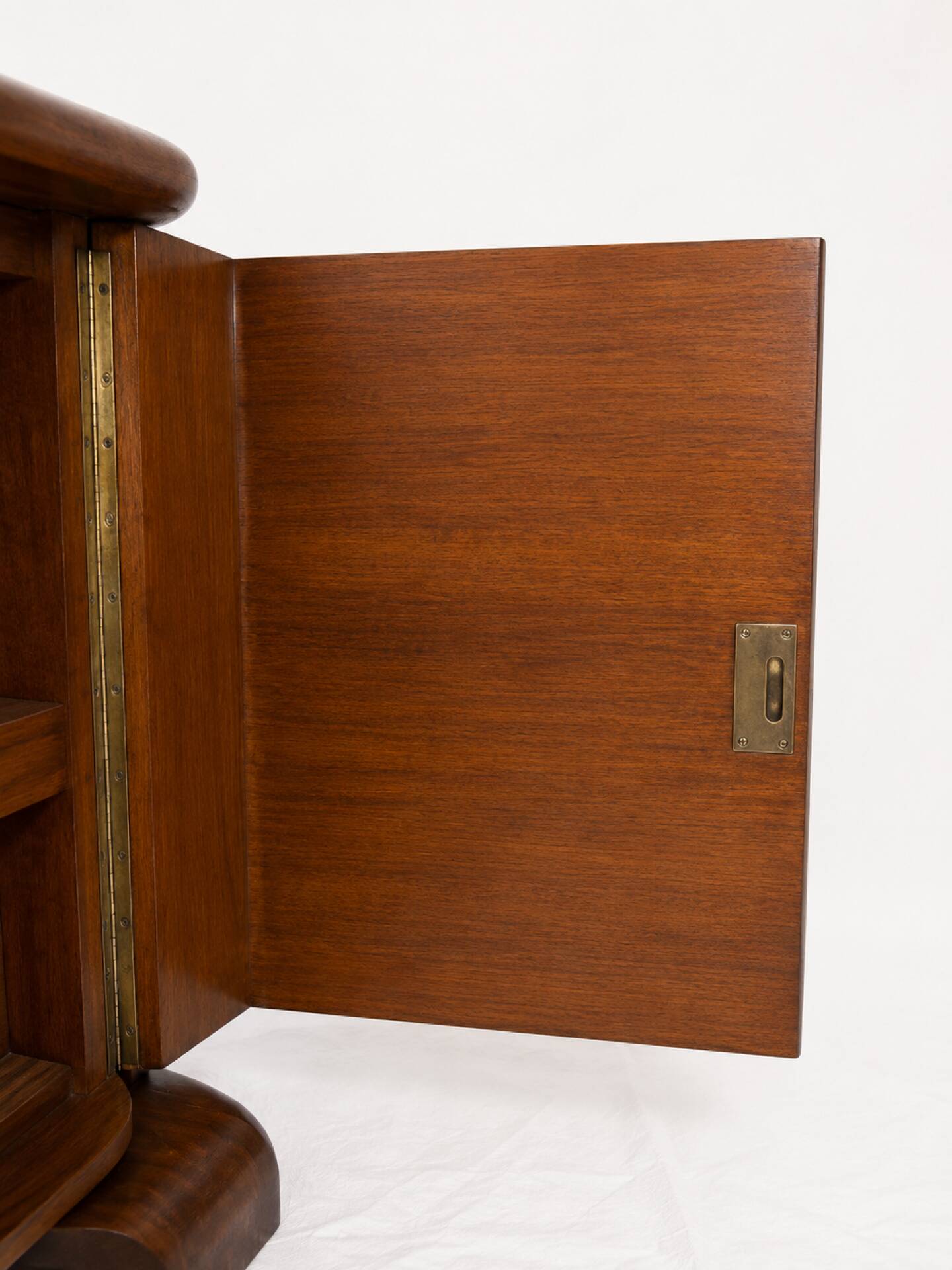Art Deco desk in solid walnut and burl veneer, 1930s.
