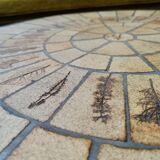 Round coffee table