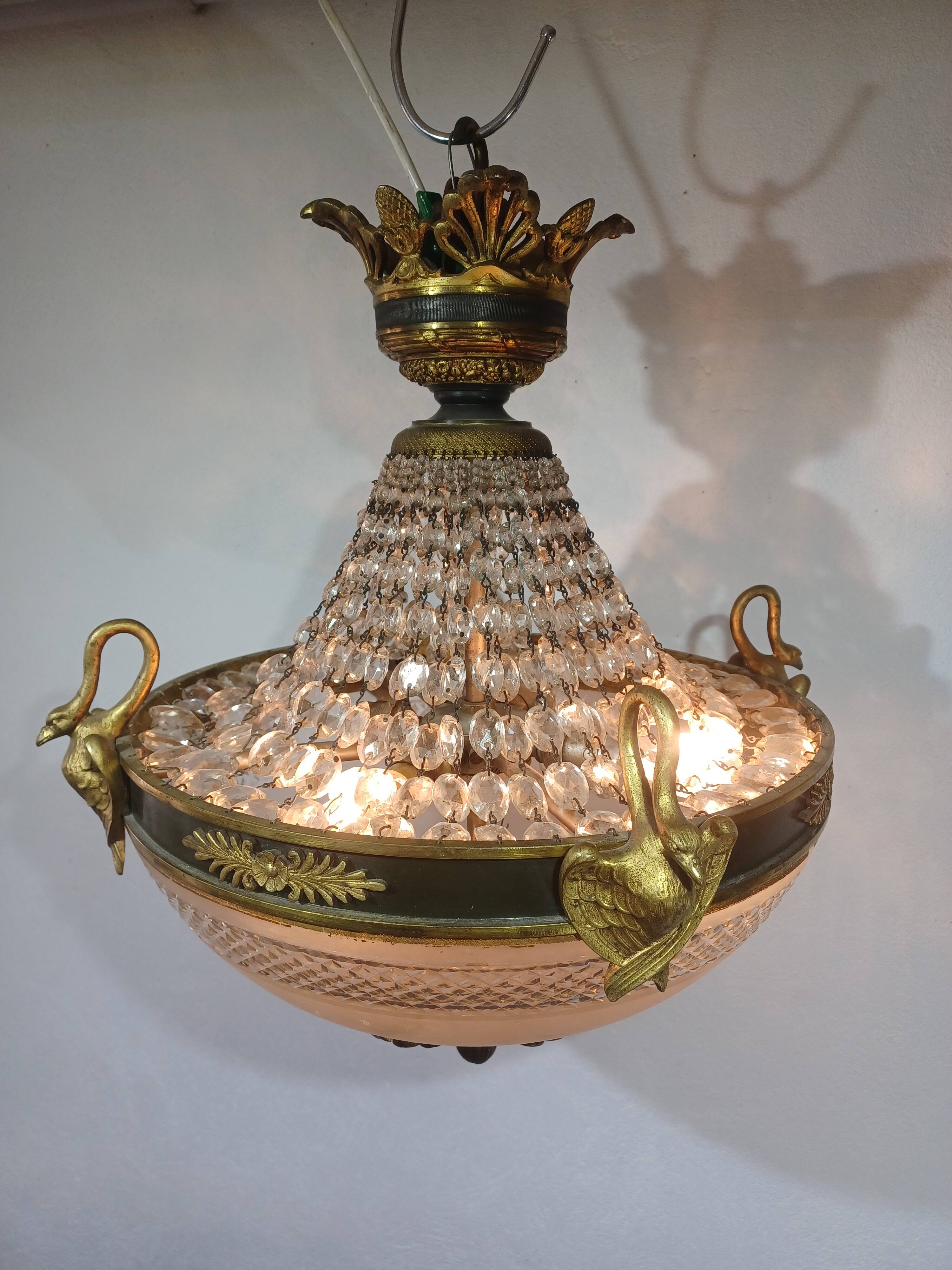 Empire chandelier in bronze and crystal