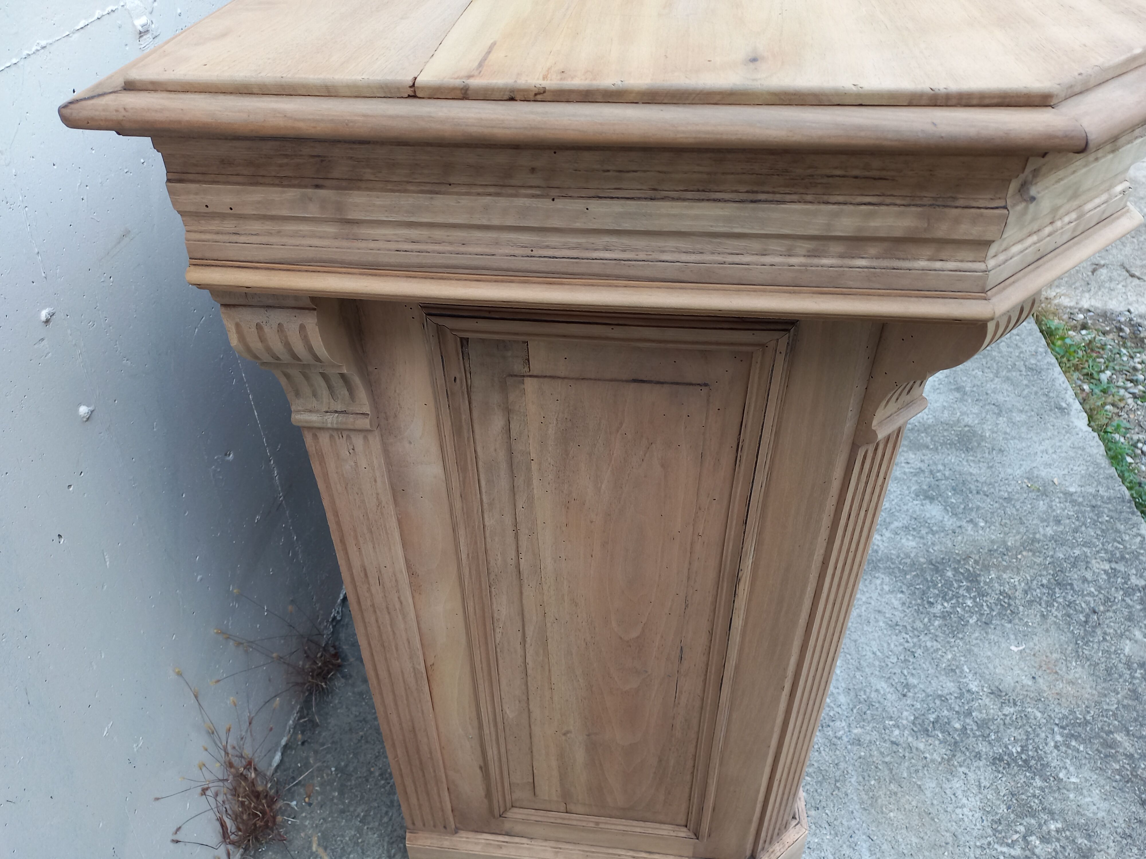 Former store counter, bar