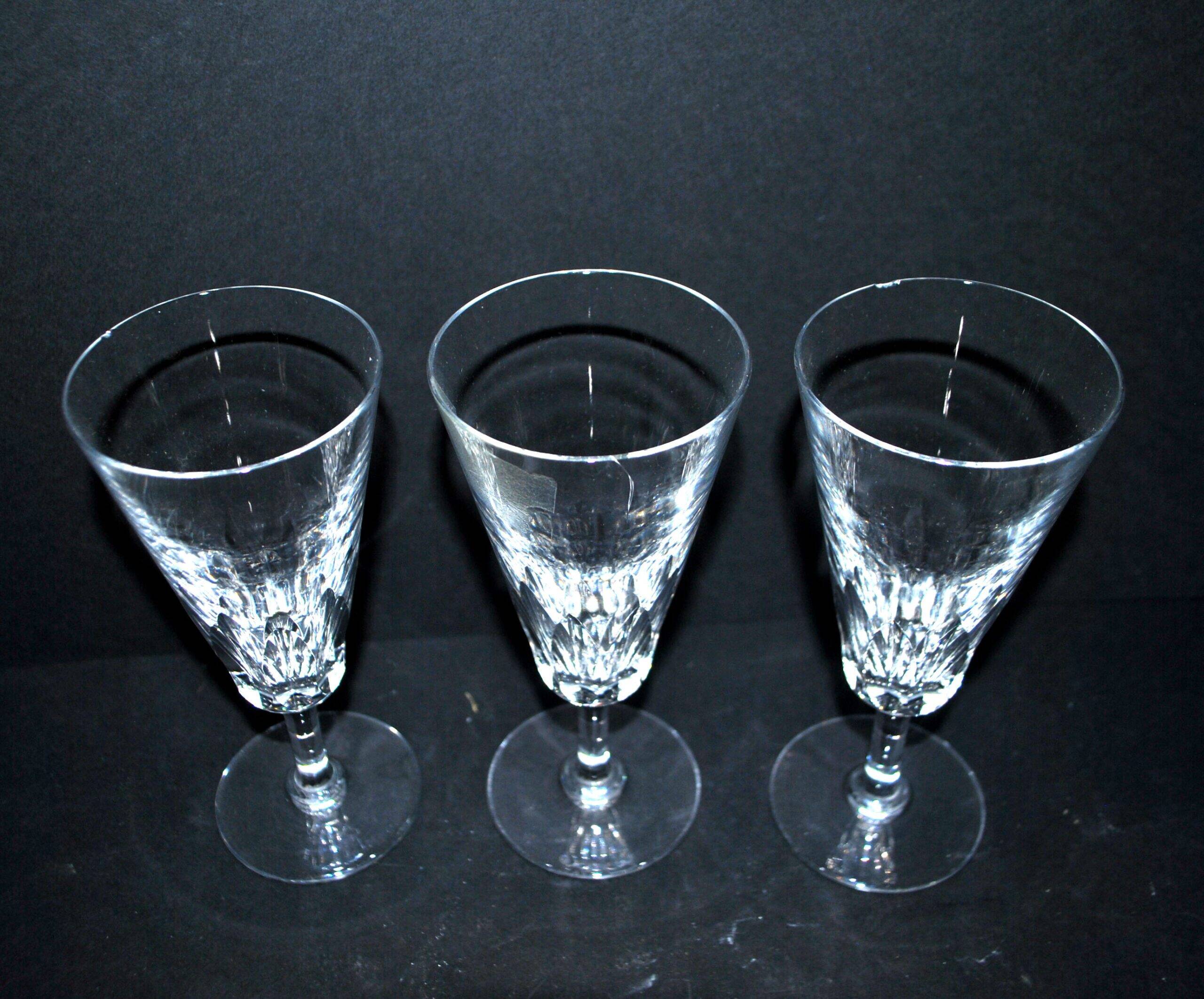 Baccarat set of 6 cut crystal champagne flutes, Carcassonne model, 1960