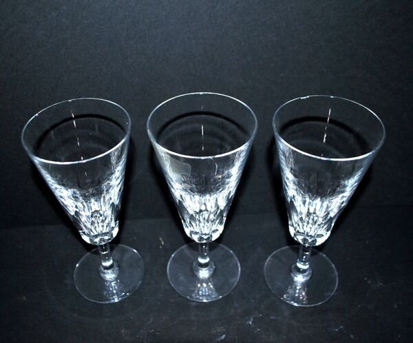 Baccarat lot de 6 flûtes à champagne en cristal taillé modèle Carcassonne 1960