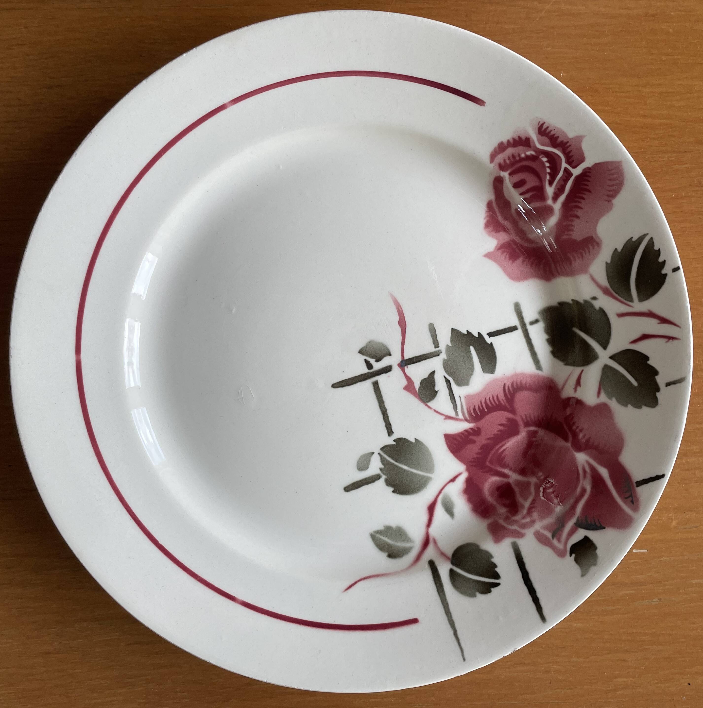 6 antique flat plates in faience from BADONVILLER