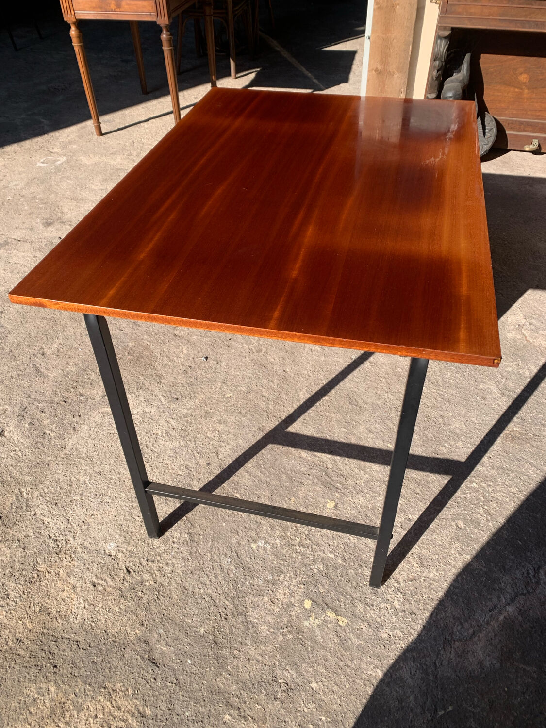 Bureau vintage moderniste années 70
