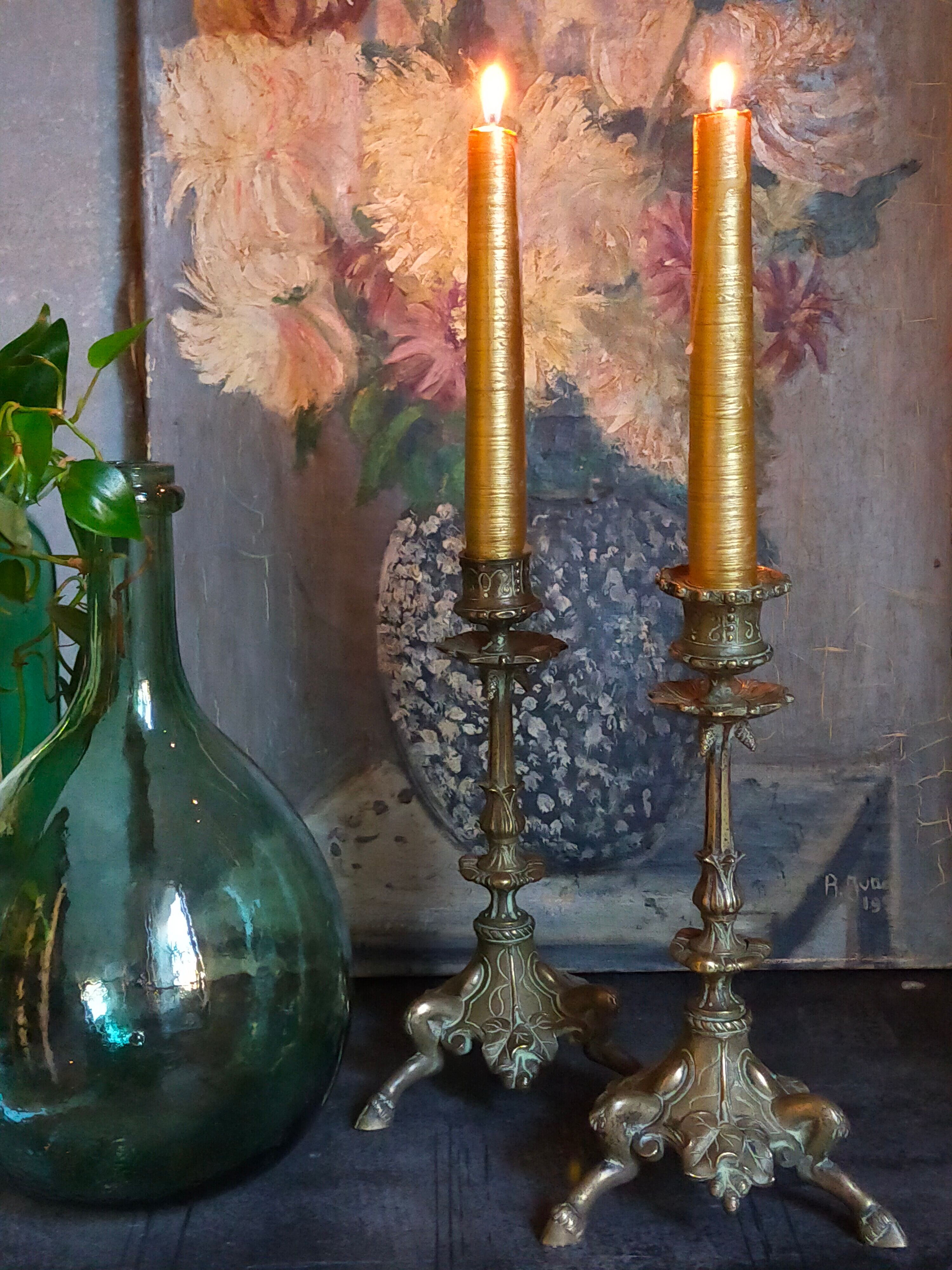 Candle holder in gilded bronze tripod XIXth century