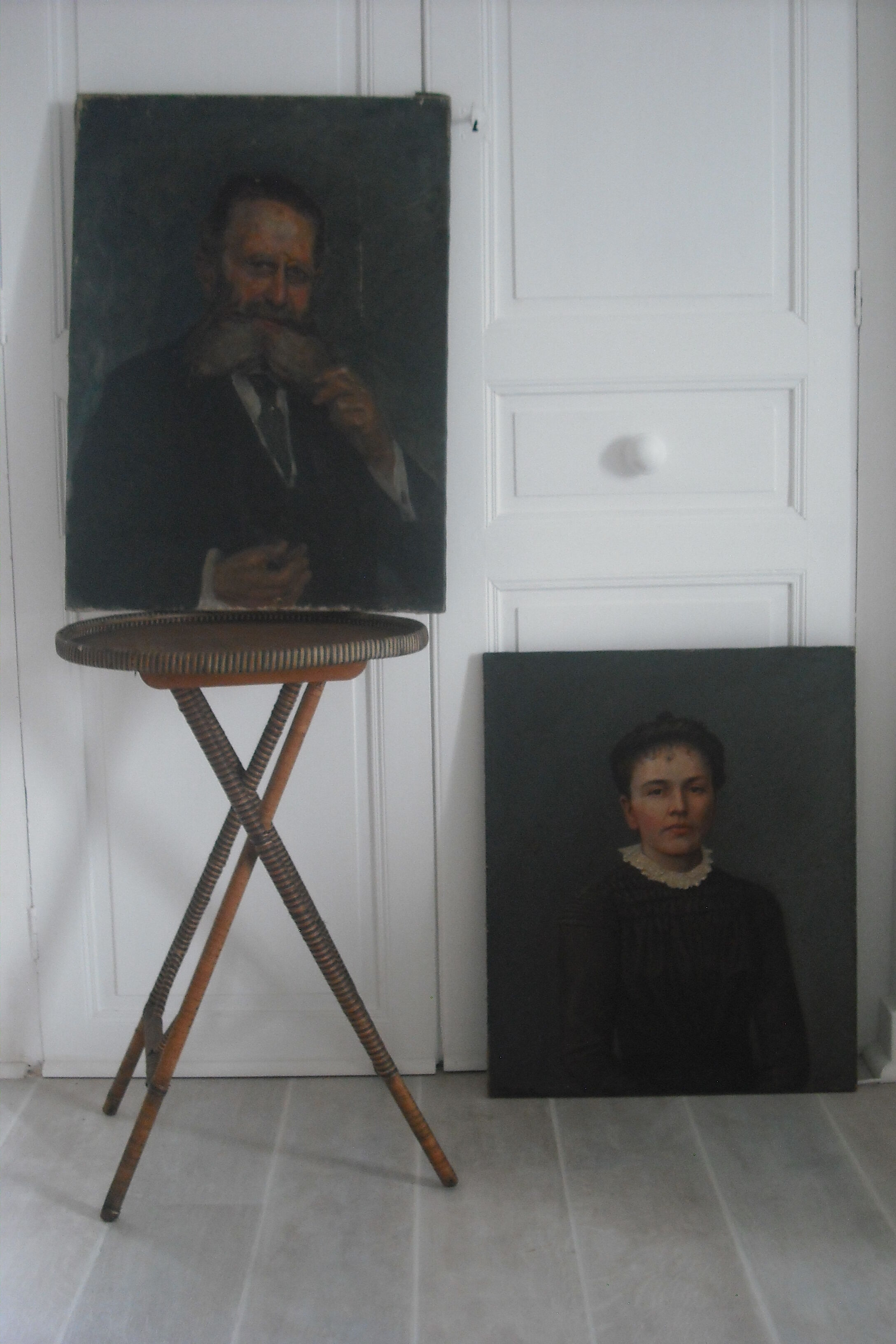 Portrait by Olga Koch