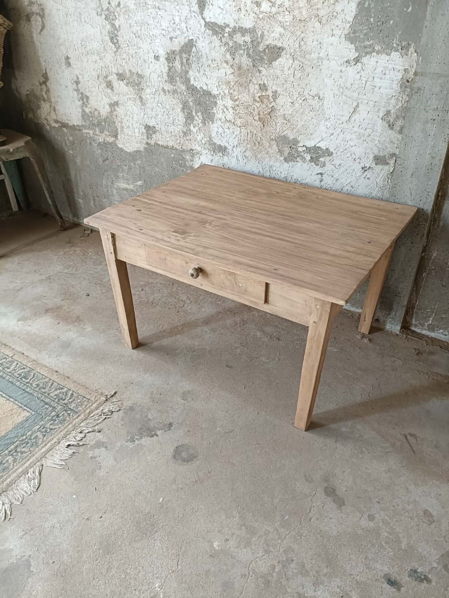 Table basse de ferme