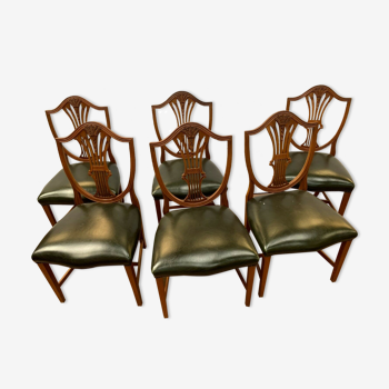 Suite de six chaises en bois naturel Model aux épis de blé XX siècle