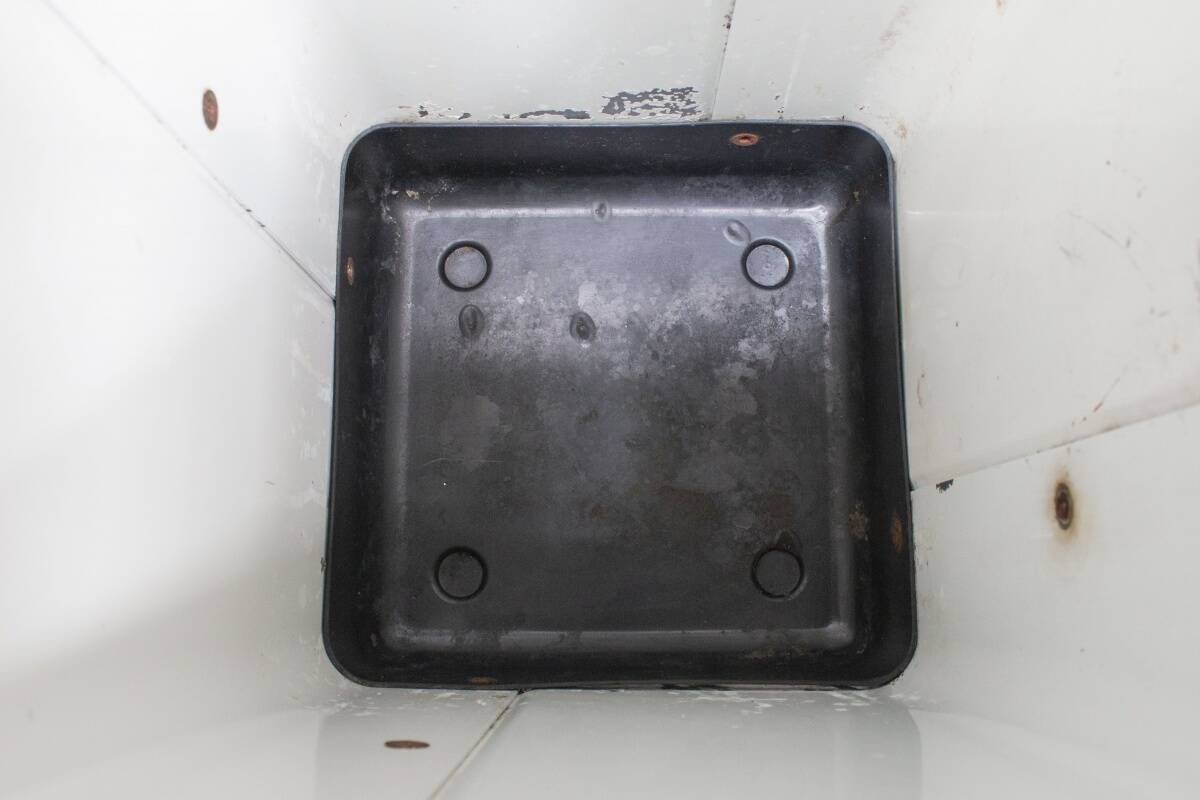 Cestino bianco vintage Valenti Cusago