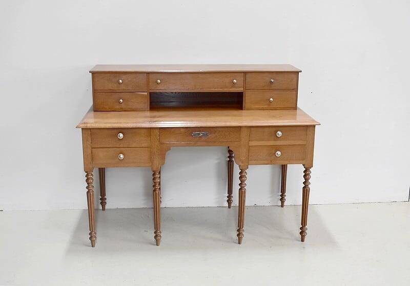 Tiered desk – 20th century