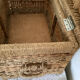 Coffre rotin et corde rafia structure bois - vintage