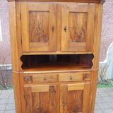 Louis XVI period corner cabinet in walnut from the 18th century