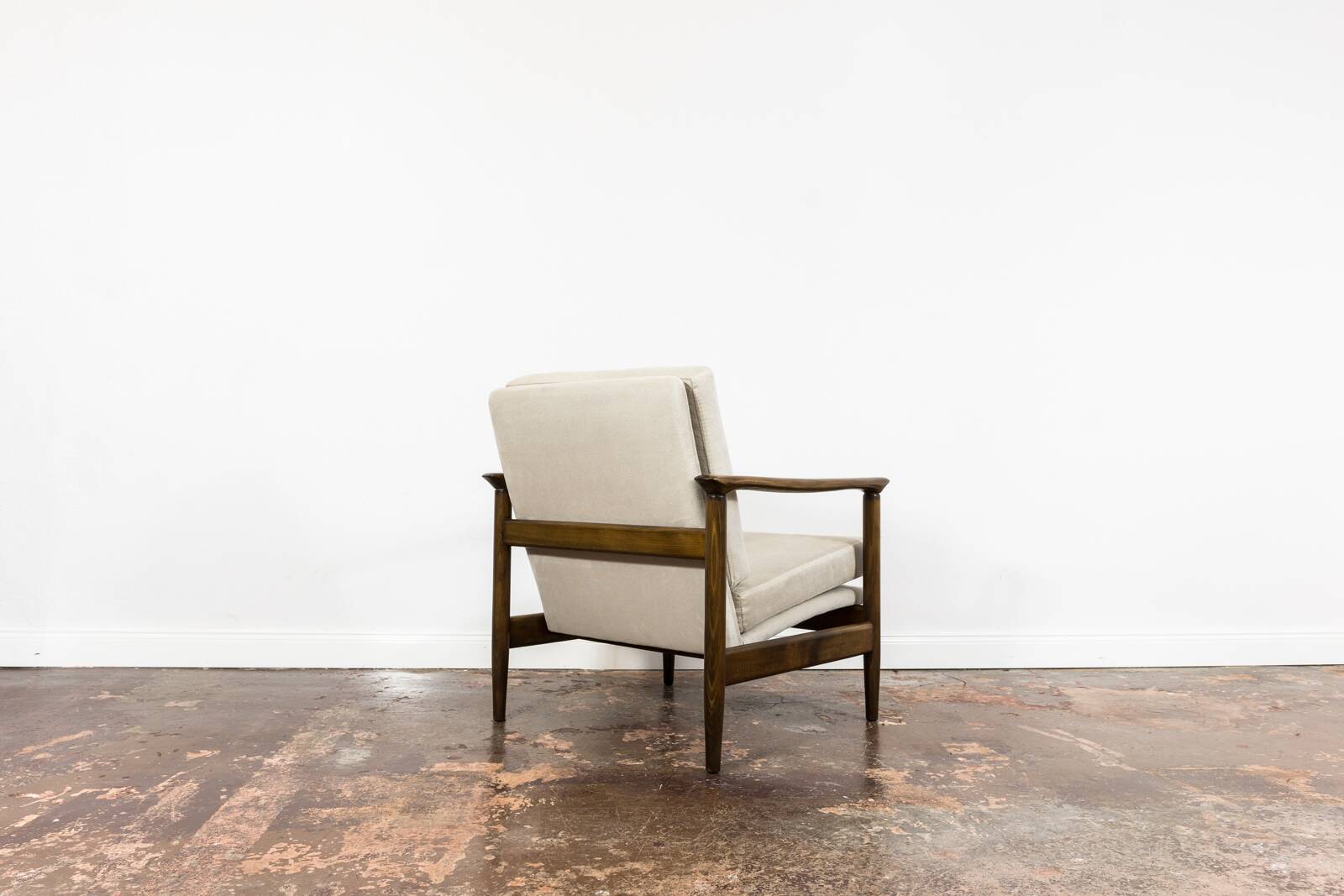 Mid-century Modern armchair GFM-142 by Edmund Homa, GFM, Poland, 1960s