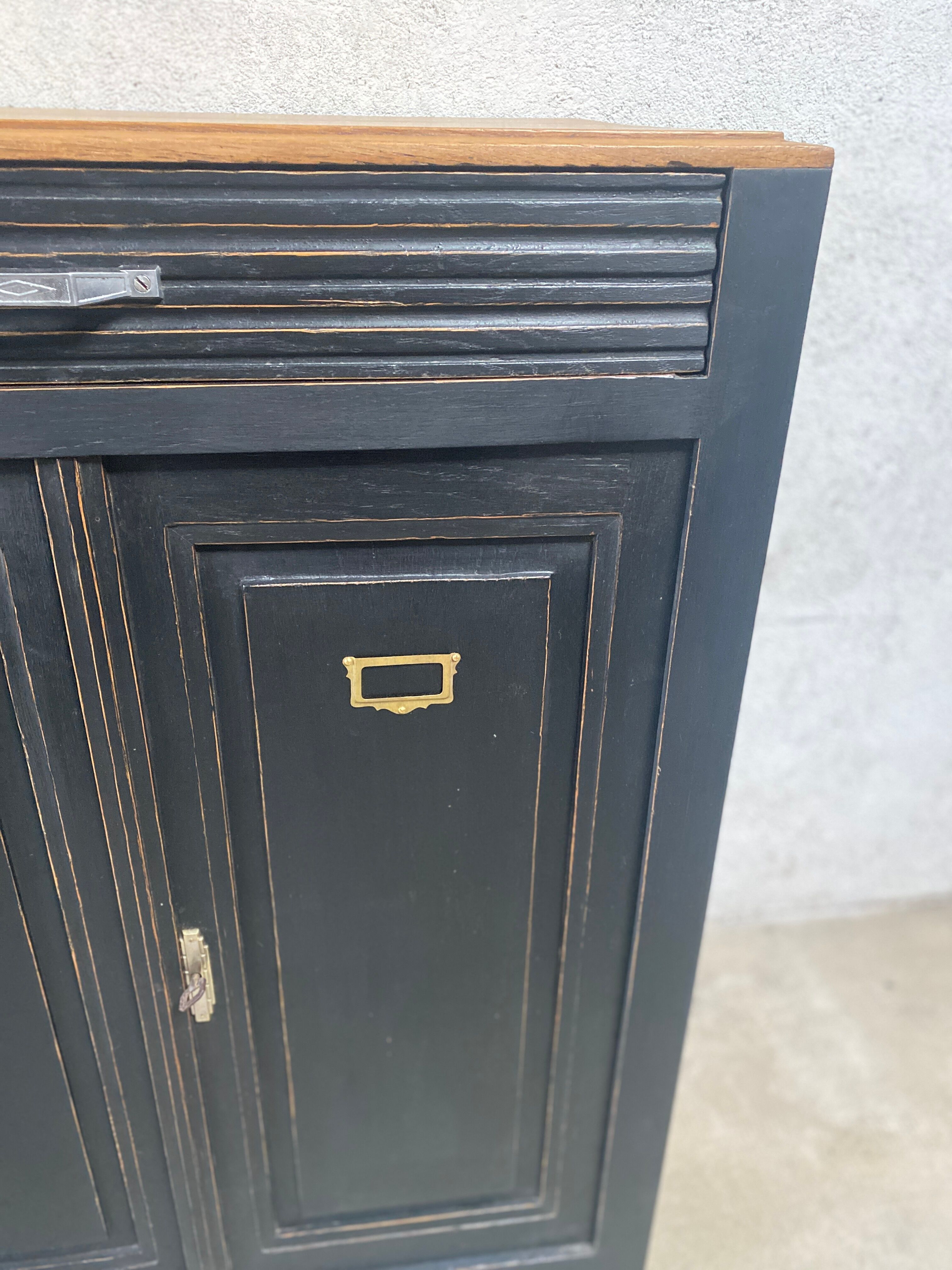 Black Parisian oak sideboard